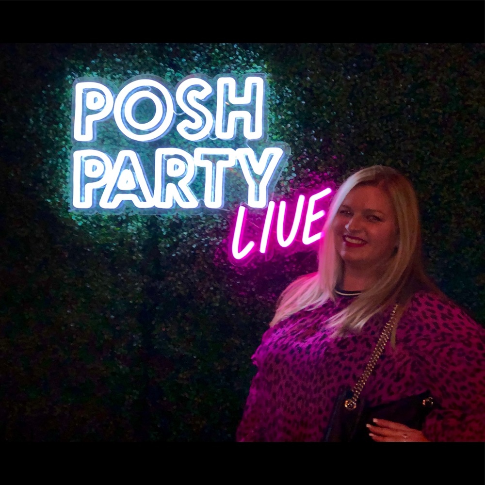 Meet your Posher, Tara 🍾🥂✨